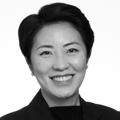 A speaker photo for Vera Huang